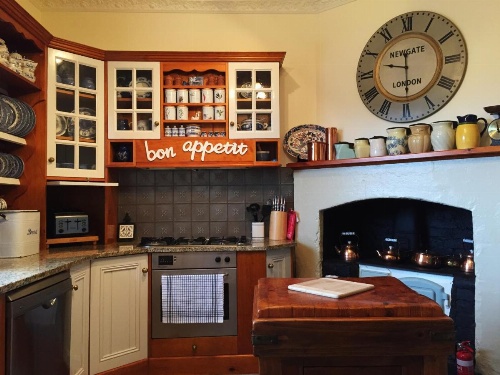 Ellie's Place on City Park image 32